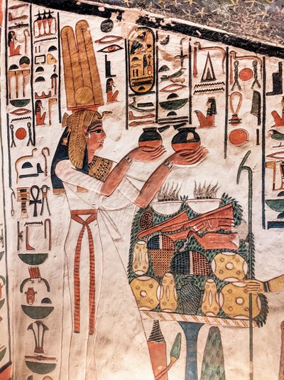 Nefertari bringt ein Opfer dar (Wandmalerei) von Egyptian 19th Dynasty