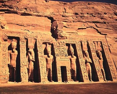 Der Tempel der Königin Nefertari, auch der Hathor von Abshek gewidmet und als Kleiner Tempel bezeichnet, Neues Reich von Egyptian 19th Dynasty