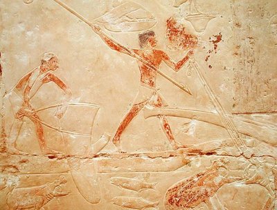 Relief, das das Fischen mit einem Netz und das Harpunieren eines Nilpferds darstellt, aus dem Grab der Prinzessin Idut, Altes Reich, ca. 2330 v. Chr. von Egyptian 6th Dynasty Egyptian 6th Dynasty