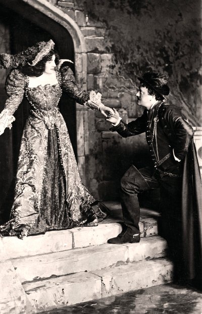 Julia Neilson und Fred Terry in einer Szene aus Dorothy O The Hall von Ellis and Walery