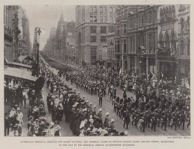 Australischer Gedenkgottesdienst für Königin Victoria, die kaiserliche Ehrenwache marschiert die Collins Street in Melbourne entlang auf dem Weg zum Gedenkgottesdienst im Ausstellungsgelände von English Photographer