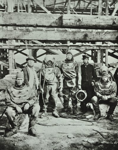 Blackfriars Bridge: Bauarbeiter posieren mit Ausrüstung, 1869 von English Photographer