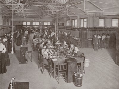 Zentraler Londoner Post Office Telefon Exchange, Carter Lane, East Central von English Photographer
