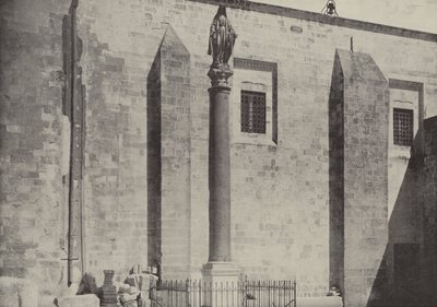 Säule und Statue der Jungfrau, Nazareth, nahe dem Ort des Hauses von Joseph und Maria von English Photographer