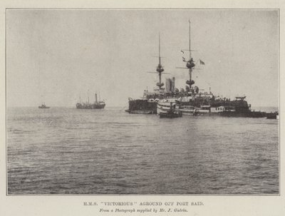 HMS Victorious auf Grund gelaufen vor Port Said von English Photographer