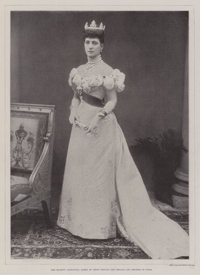 Ihre Majestät Alexandra, Königin von Großbritannien und Irland und Kaiserin von Indien von English Photographer