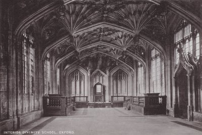 Innenansicht der Divinity School, Oxford von English Photographer