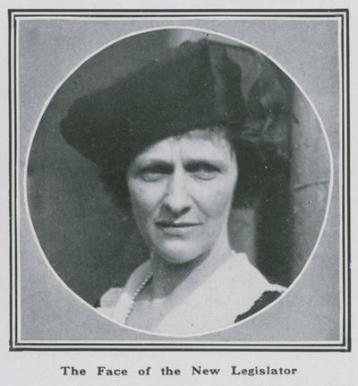 Lady Nancy Astor: Das Gesicht des neuen Gesetzgebers von English Photographer