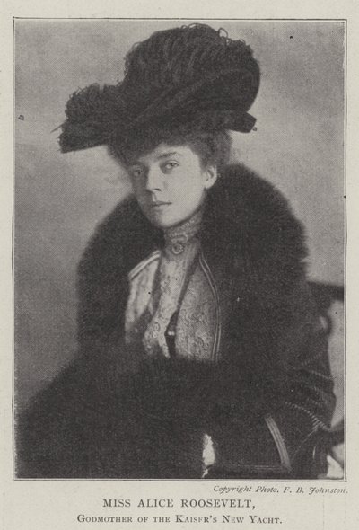 Miss Alice Roosevelt, Patin der neuen Yacht des Kaisers von English Photographer