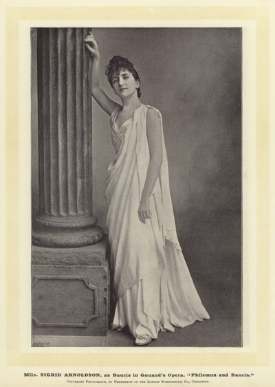 Mlle Sigrid Arnoldson als Baucis in Gounods Oper, Philemon und Baucis von English Photographer