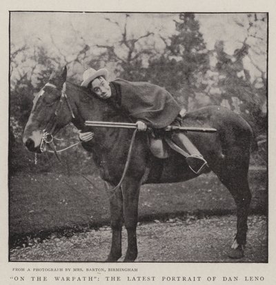 Auf dem Kriegspfad, das neueste Porträt von Dan Leno von English Photographer