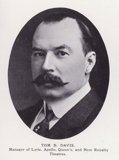 Prominente Männer von London: Tom B Davis von English Photographer