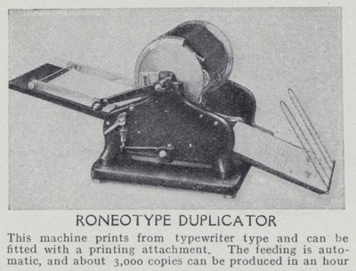 Roneotyp-Duplikator von English Photographer