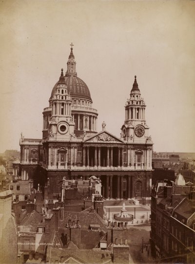 St. Pauls Kathedrale, London, mit Dachlandschaft von English Photographer