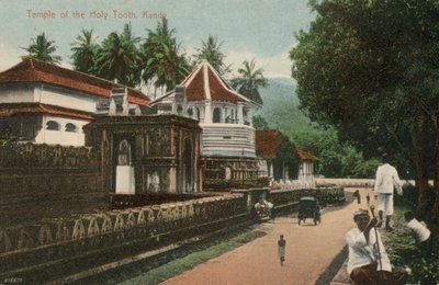 Tempel des Heiligen Zahns, Kandy, Ceylon (Foto) von English Photographer