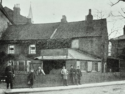 Die Schmiede, Broadway, Crouch End, 1890 von English Photographer