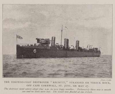 Der Torpedoboot-Zerstörer Recruit, gestrandet auf dem Verick-Felsen vor Kap Cornwall, St. Just, am 27. Mai von English Photographer