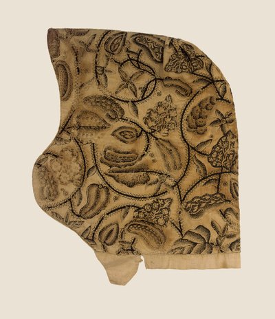 Eine feine Schwarzstickerei-Kappe, 1620-40 von English School