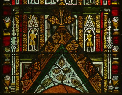 Ein Fenster in der Marienkapelle, Darstellung von Baldachinfiguren von English School