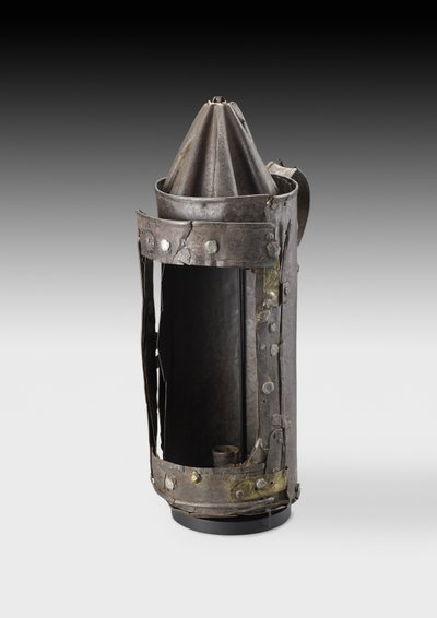 Guy Fawkes Laterne, aus der Tradescant Sammlung, ca. 1605 von English School