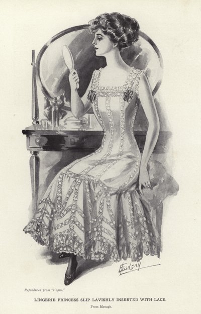 Lingerie Prinzessin Unterkleid reichlich mit Spitze versehen von English School