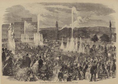 Die erste Vorführung der Brunnen auf der oberen Terrasse des Kristallpalastes von English School