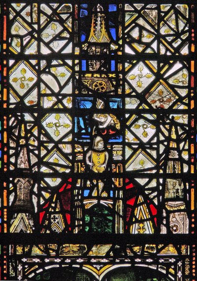 Fenster w31 mit einem Baldachin und einer Figur von English School