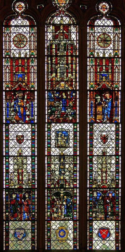 Fenster w31 mit einem Kompositfenster mit St. Edmund, St. William, St. Georg, Verkündigung, Anbetung der Weisen von English School