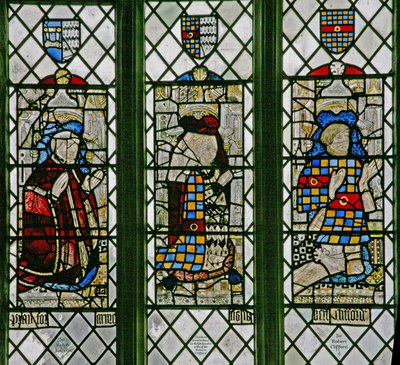 Fenster w5 zeigt Sir Ralph Joscelin, Elizabeth Joselin Clifford, Sir Robert Clifford von English School