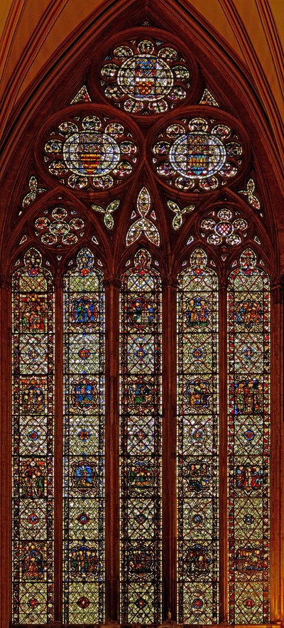 Fenster w61, Darstellung von Szenen aus dem Leben von St. Thomas Becket: auch St. Margareta, St. Nikolaus, St. Johannes der Täufer und St. Edmund von English School