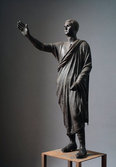 Aule Metele (Der Redner), römischer Redner - Etruskische Bronzeskulptur, h: 179 cm, ca. 90-70 v. Chr., aus Pila, Italien - Etruskische Zivilisation: „Der Magistrat von Perugia Aulus Metellus genannt der Redner“ Bronzeskulptur von Etruscan