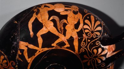 Etruskische Kunst: Kylix dekoriert mit einem Komos, ritueller Zug der Satyrn (erstes Beispiel etruskischer Keramik mit roten Figuren unter Verwendung von Relieflinien). 380 v. Chr. Aus Vulci (?) Paris, Musée Rodin von Etruscan Etruscan