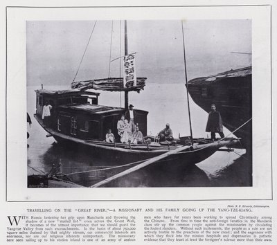Reisen auf dem "Großen Fluss", ein Missionar und seine Familie auf dem Weg den Yang-tze-Kiang hinauf von European Photographer