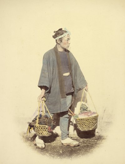 Japanischer Koch, vom Markt zurückkehrend von Felice Beato