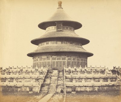Heiliger Himmelstempel, wo der Kaiser einmal im Jahr in der chinesischen Stadt Peking opfert, Oktober von Felice Beato