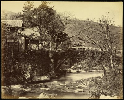 Teehaus und Brücke an der Tokaido-Straße von Felice Beato
