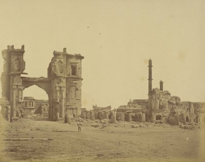 Der Uhrturm vor dem Bailee Guard Tor von Felice Beato
