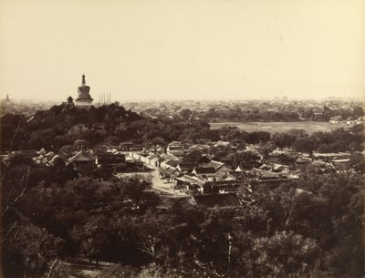 [Ansicht der Gärten und des buddhistischen Tempels von Peking] von Felice Beato