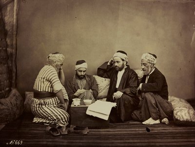 Album Damas et Baalbek: Eine Gruppe Syrer an einem Tisch von Félix Bonfils