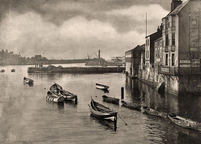 Blick auf den Hafen, Whitby, North Yorkshire von Frank Meadow Sutcliffe