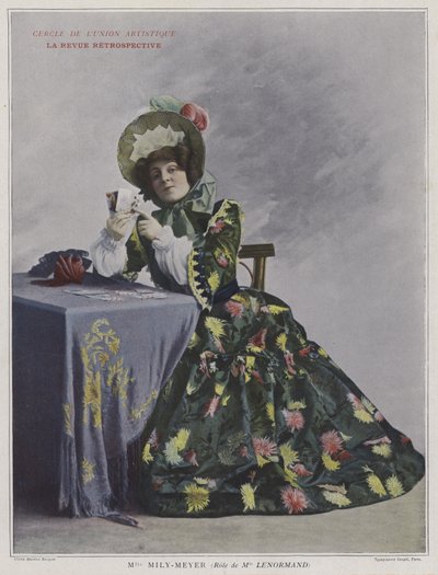 Emilie Mily-Meyer als Mademoiselle Lenormand in La Revue Retrospective von French Photographer