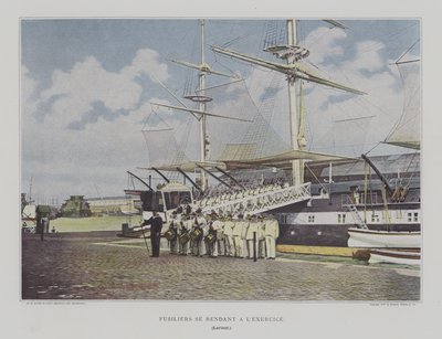 Füsiliere auf dem Weg zu Übungen in Lorient, Frankreich (Farbfoto) von French Photographer
