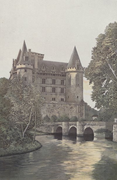 La Rochefoucauld, Schloss, Ansicht von den Ufern der Tardoire von French Photographer
