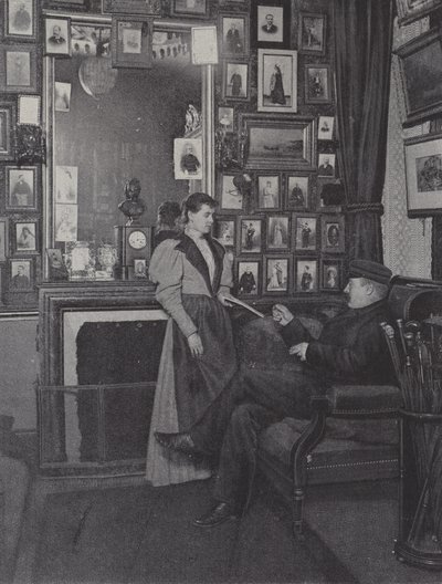 Raum im Palais Garnier in Paris, gefüllt mit Porträts von Künstlern (s/w Foto) von French Photographer