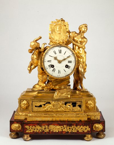 Eine späte Louis XV Ormolu-Kaminuhr mit einem Profilmedaillon von Henri IV, gehalten von Venus von French School