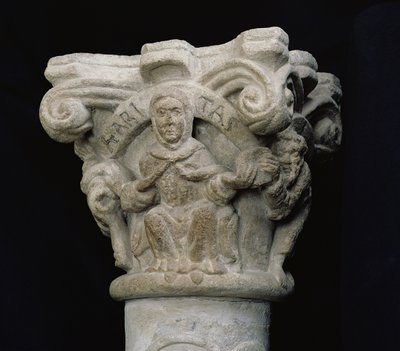 Barmherzigkeit, eine Nonne verteilt Brot und Kleidung, Relief von einem Kapitell von French School