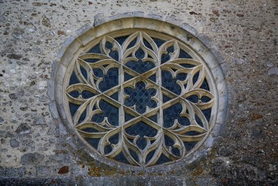Darstellung des Rosettenfensters an der Ostwand des südlichen Querschiffs von French School