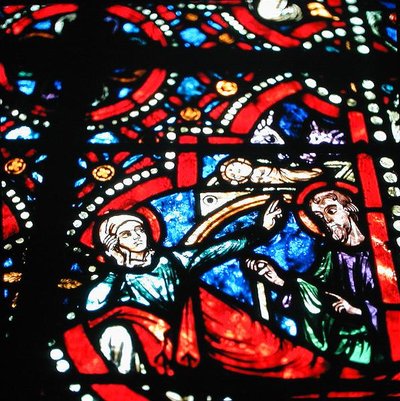 Detail eines der Fenster (Buntglas) von French School