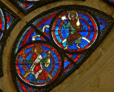 Detail des Ostrosenfensters mit zwei Ältesten der Apokalypse von French School