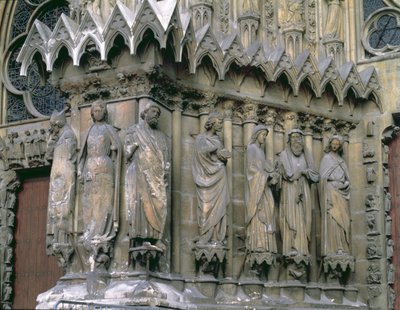 Jambenfiguren von der linken Seite des zentralen Portals, Westfassade, 13.-14. Jahrhundert von French School